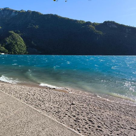 La Meridiana Sul Lago Abbadia Lariana Phòng bức ảnh